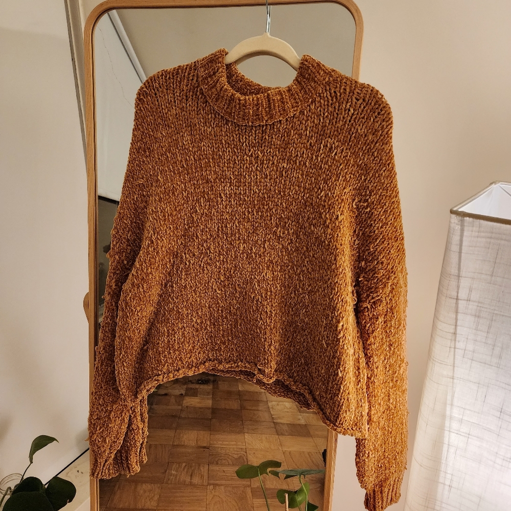 Urban Outfitters Orange Knit Sweater - Picture 1 of 3